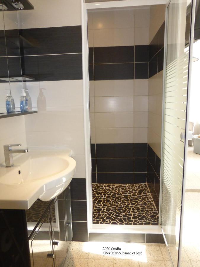 Apartament Studio Chez Jose Albert Zewnętrze zdjęcie